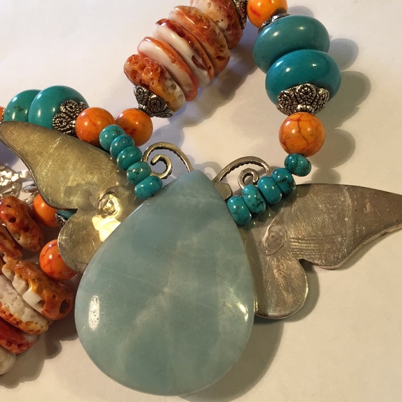 Beautiful handmade stone and shell inlayed butterfly necklace - Picture 7 of 7